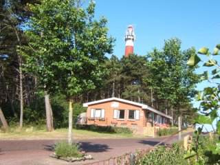 Gors bij de vuurtoren, Golfing on Ameland