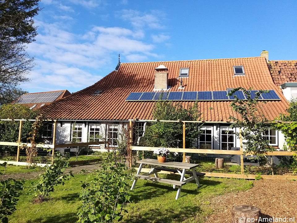 Koalehuus, Golfing on Ameland