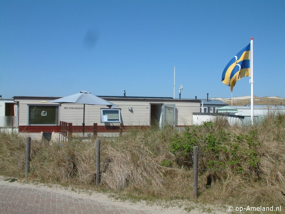 Het Strandleven, 25+ Caravans on Ameland