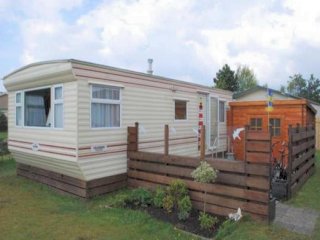 Zeepaardje N14 (Buren), 25+ Caravans on Ameland