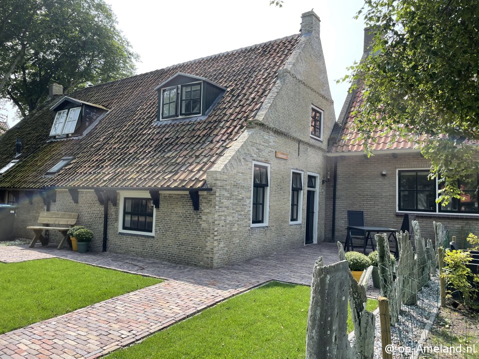 De Kakebien (Hollum), Apartment on Ameland