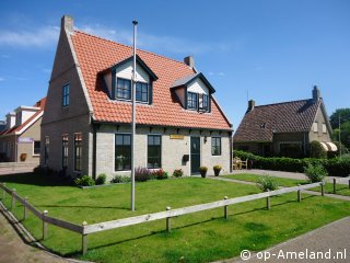 Dieksicht, To Ameland during school holidays