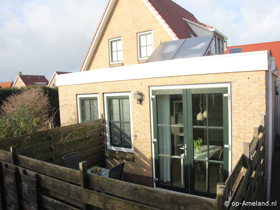 Eigen Tijd, Holiday home on Ameland for 2 persons