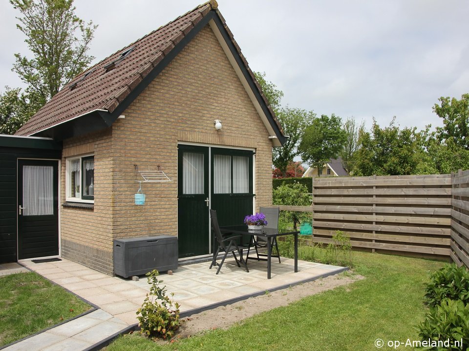 `t Feugeltje, Holiday home on Ameland for 2 persons