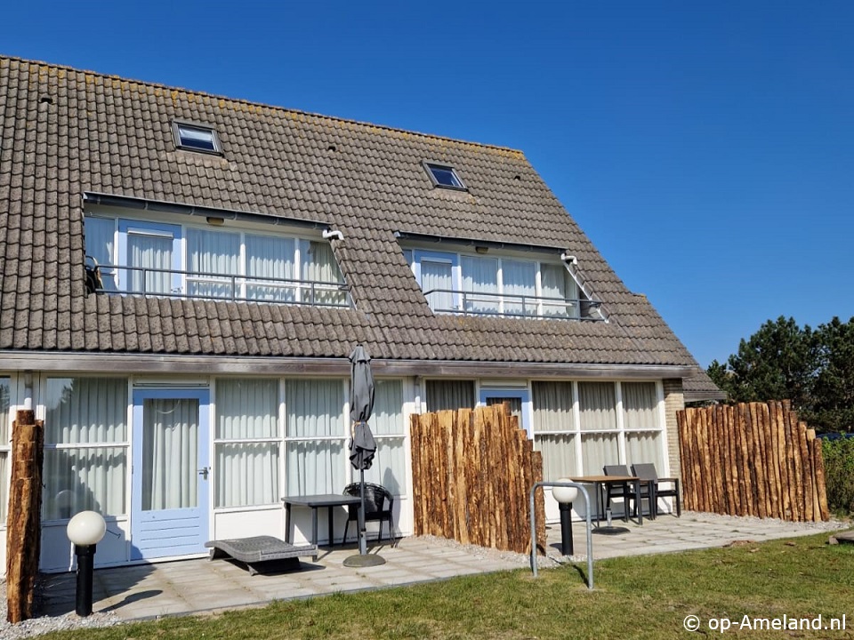 Vleijenhof 12, Holiday home on Ameland for 2 persons