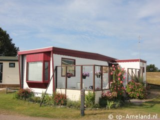 Klein Vaarwater J42, Chalets on Ameland