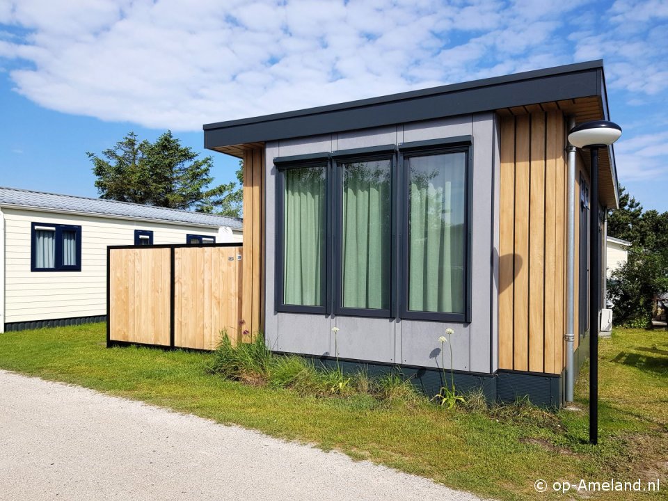 Nea Tocht, Chalets on Ameland