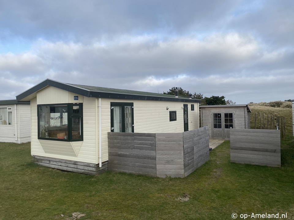 De Strandgaper T76, Chalets on Ameland