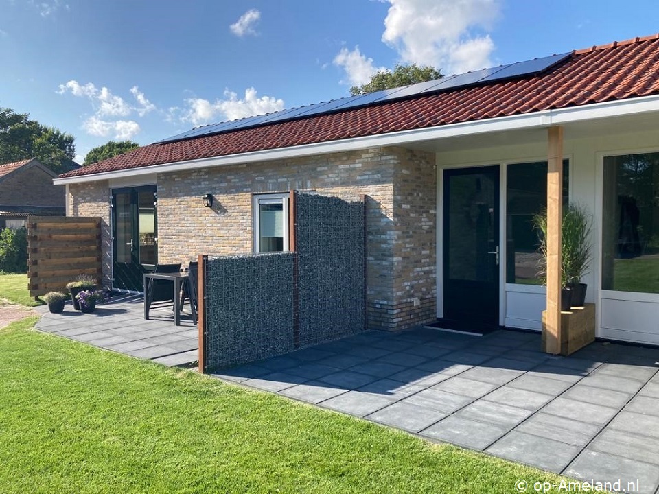 Zonnewende in de Zonnehoeve, Holiday home on Ameland for 4 persons